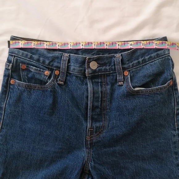 Levi's Premium Wedgie Icon Jeans In Something Cheeky High Rise Tapered Leg 26 (2 - Picture 12 of 16